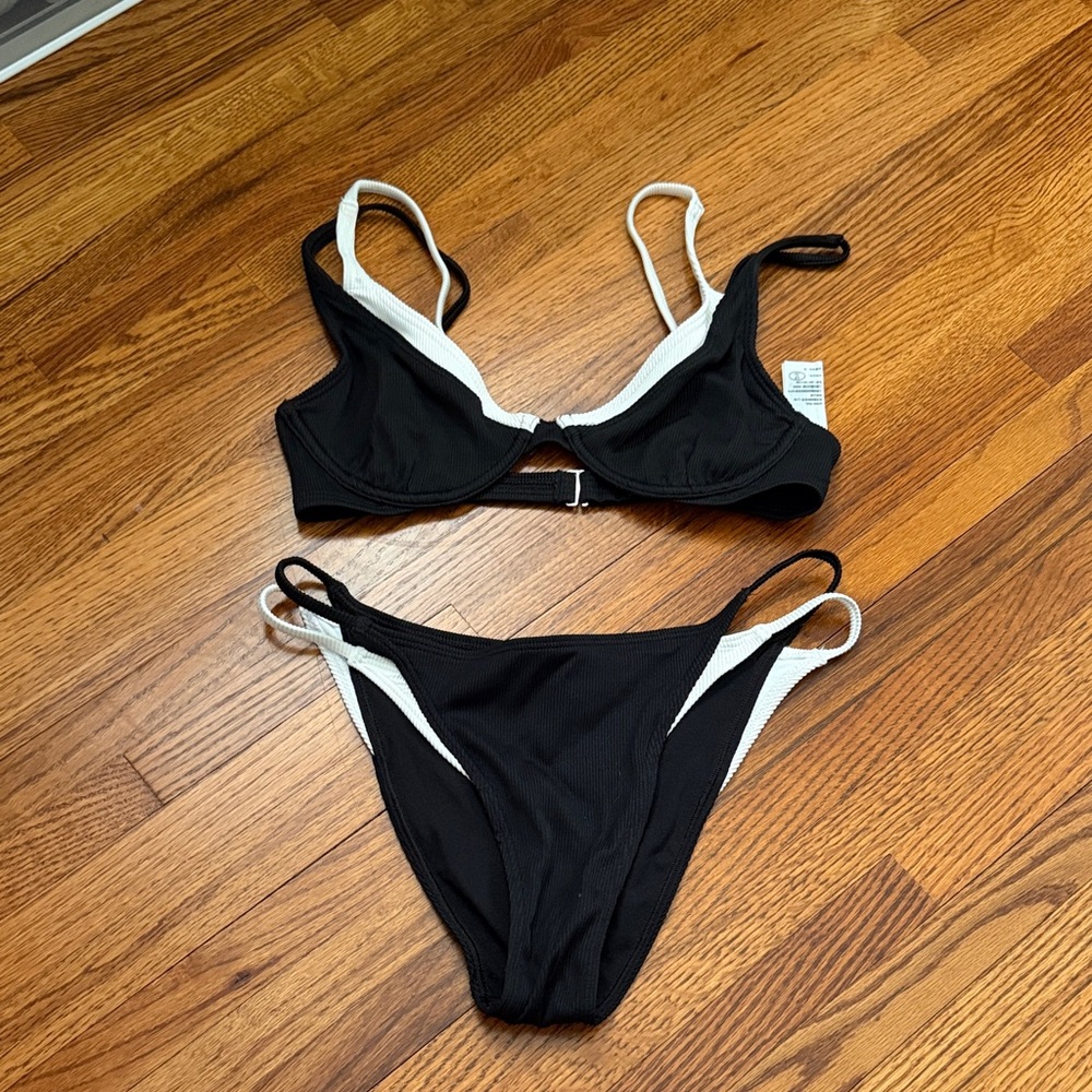 Gilly Hicks Black and White Two-Tone Ribbed Bikini Set